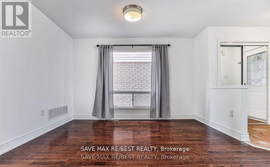 5141 Oakley Drive, Burlington, Ontario  L7L 6P1 - Photo 20 - W12574616