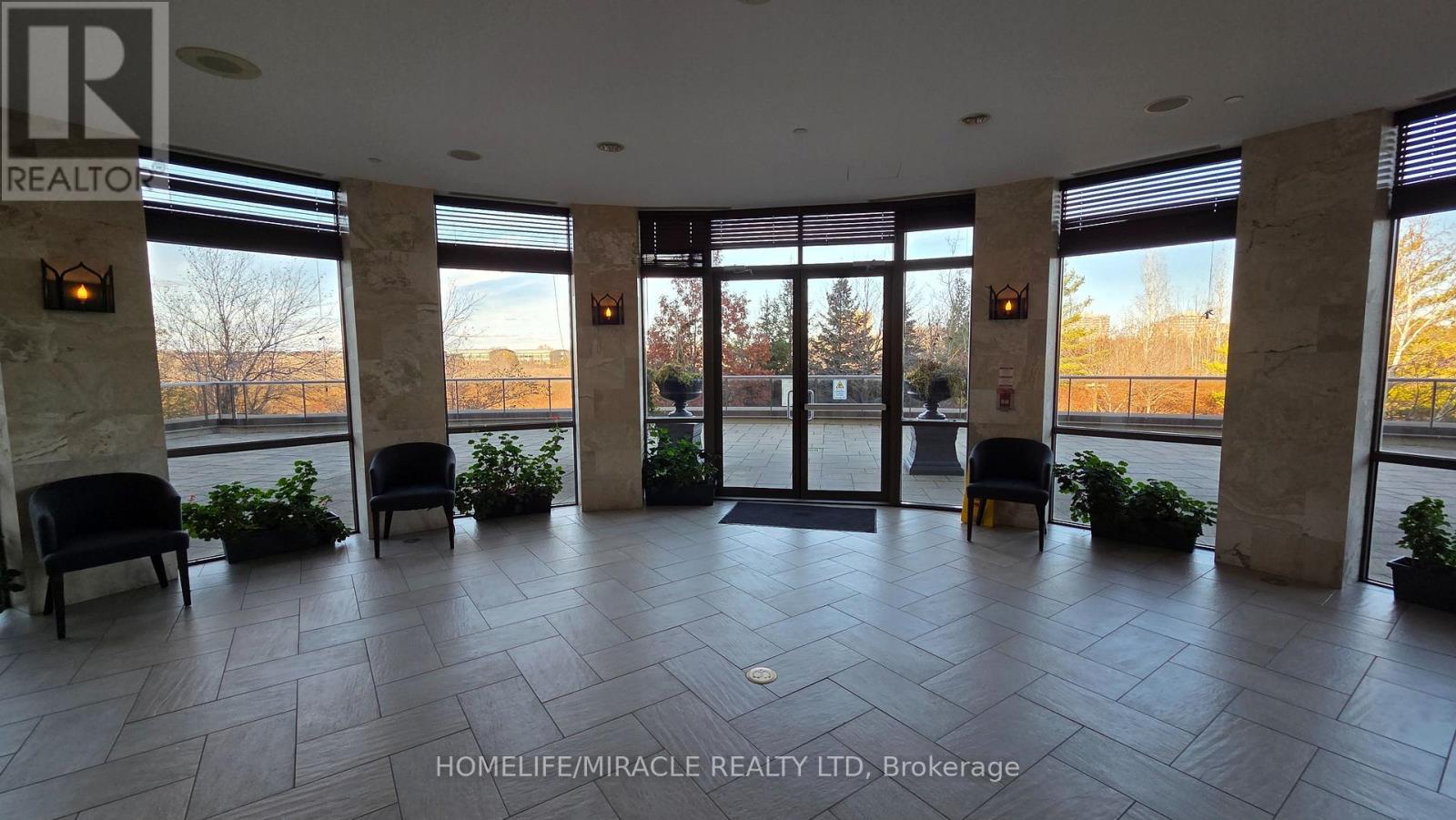 719a - 700 Humberwood Boulevard, Toronto, Ontario  M9W 7J4 - Photo 6 - W12574618