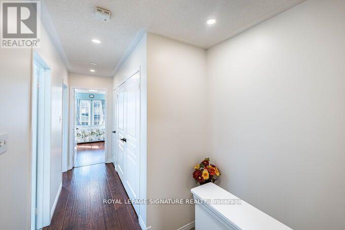 5708 Margarita Crescent, Mississauga, Ontario L5M 6Y8 - Photo 19 - W12574620