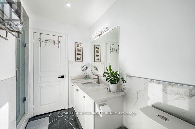 5708 Margarita Crescent, Mississauga, Ontario L5M 6Y8 - Photo 26 - W12574620