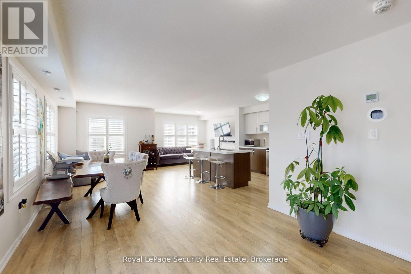 55 Golden Springs Drive, Brampton, Ontario  L7A 0C7 - Photo 24 - W12574640