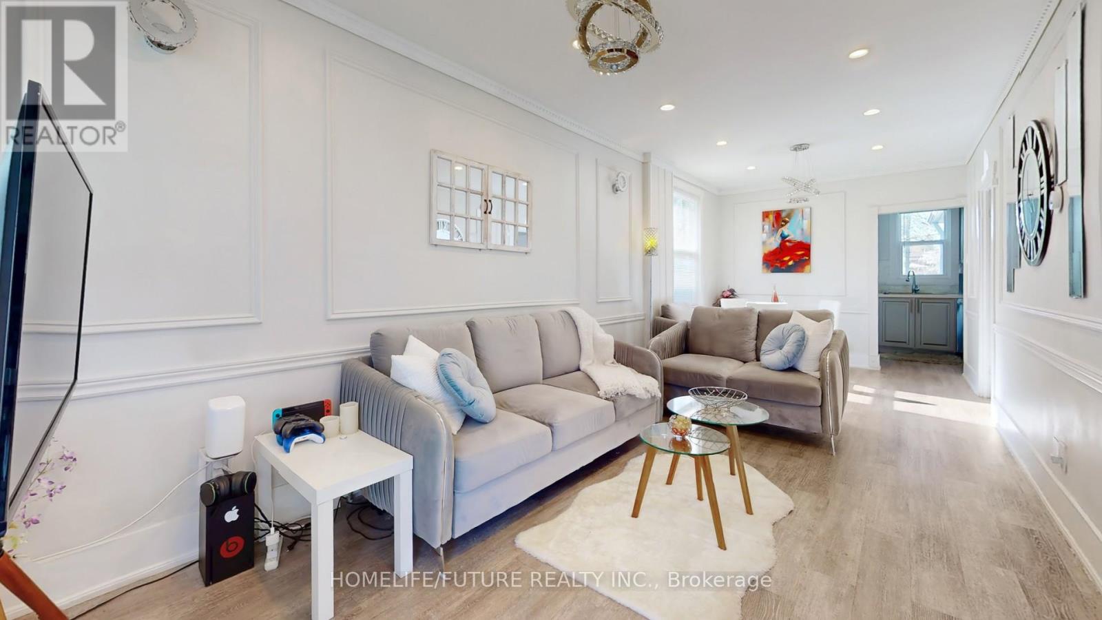 82 Heman Street, Toronto, Ontario  M8V 1X5 - Photo 6 - W12574648