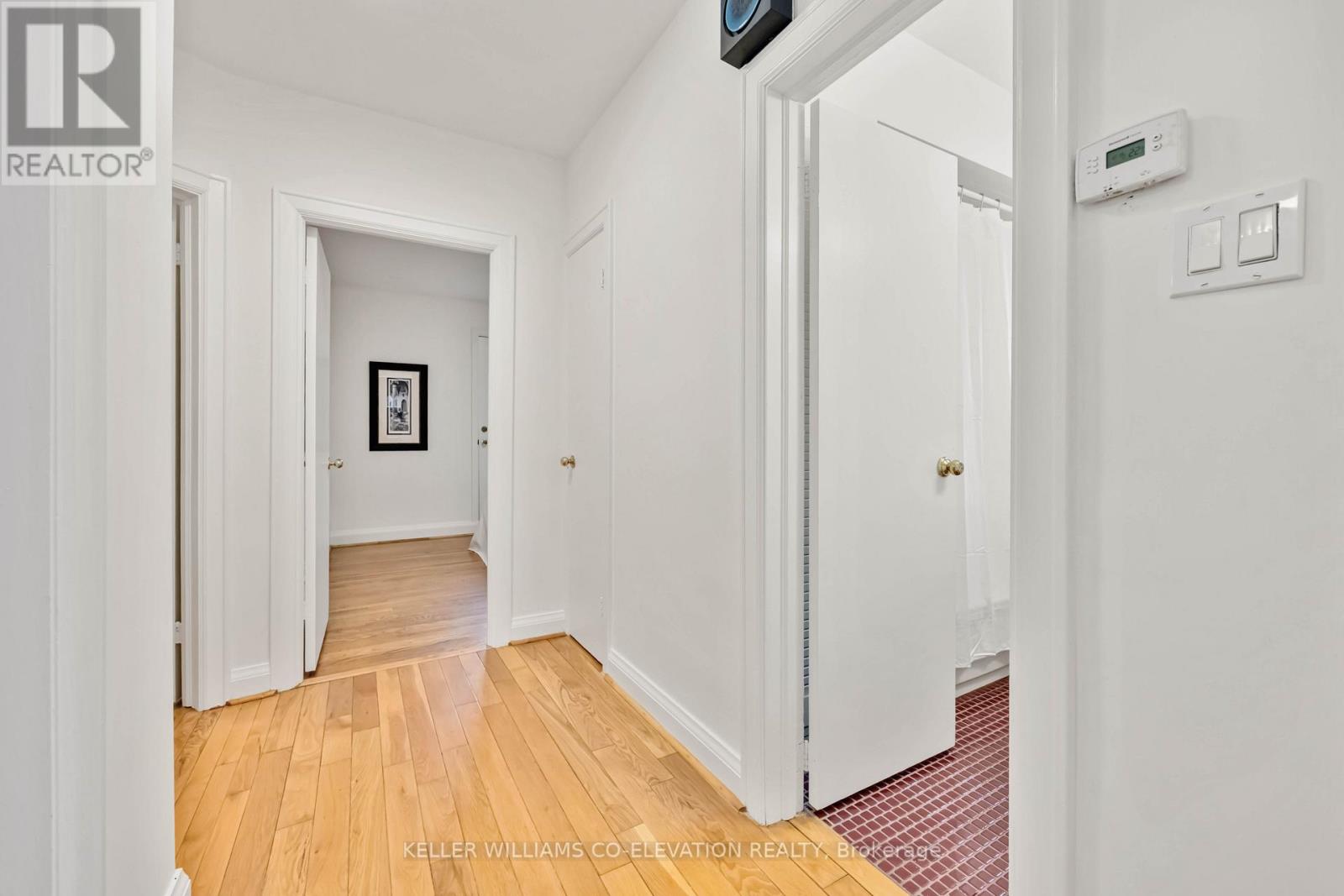 1001 Kipling Avenue, Toronto, Ontario  M9B 3L3 - Photo 13 - W12574664