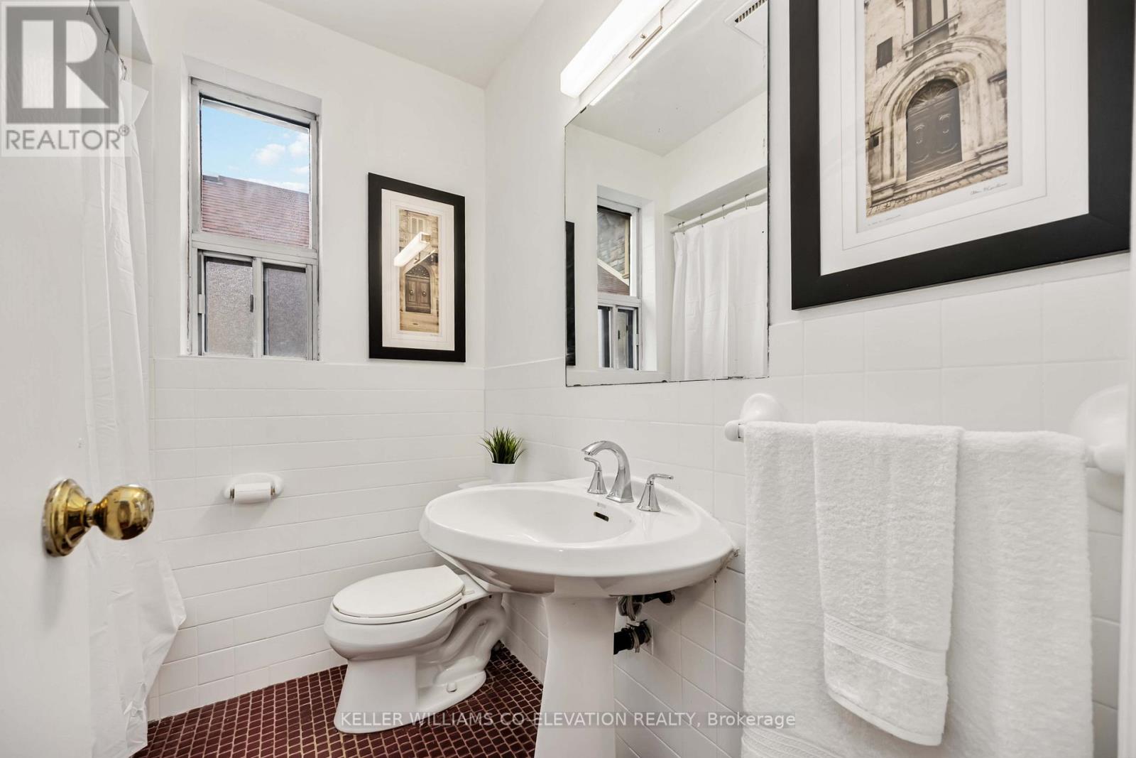 1001 Kipling Avenue, Toronto, Ontario  M9B 3L3 - Photo 15 - W12574664