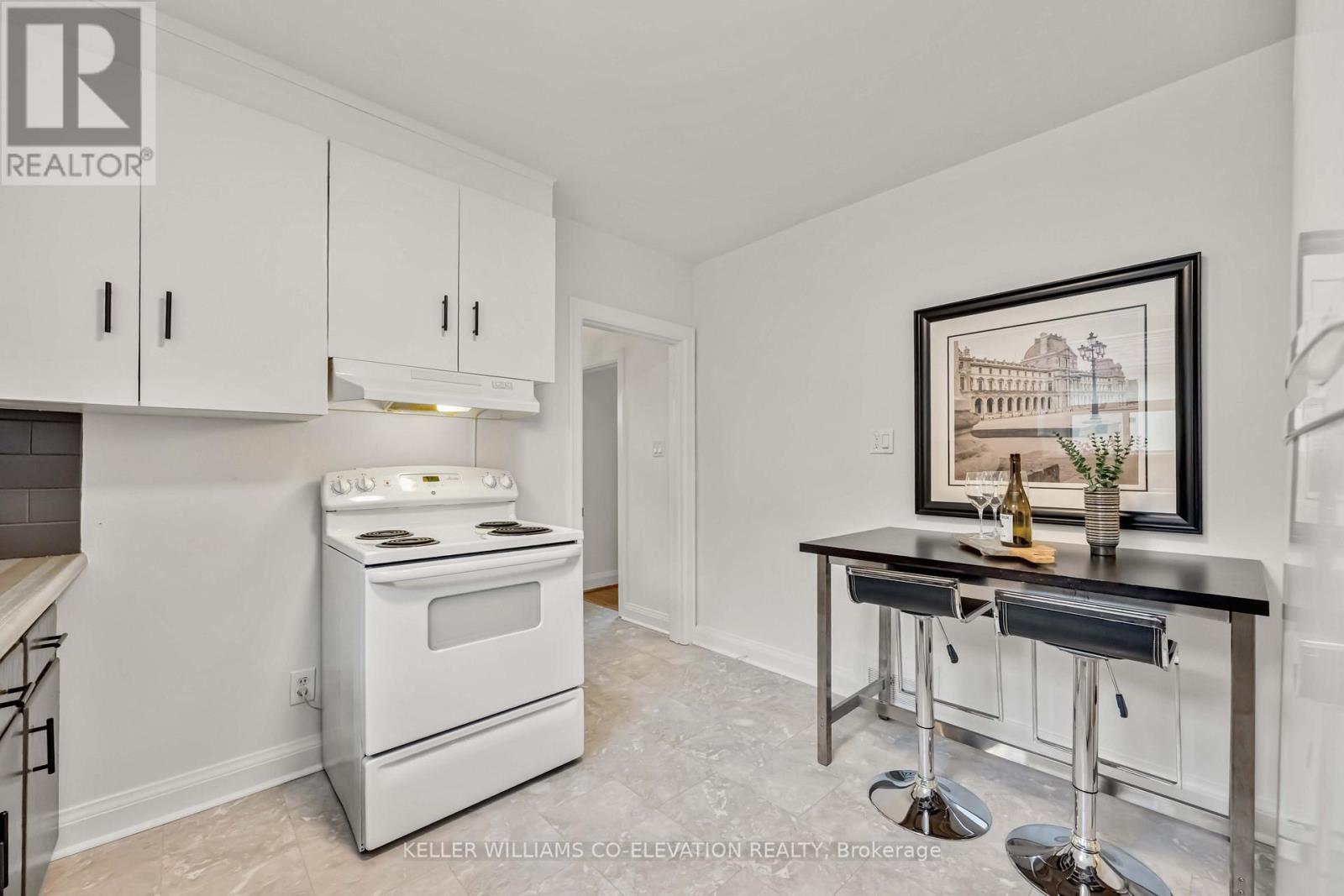 1001 Kipling Avenue, Toronto, Ontario  M9B 3L3 - Photo 23 - W12574664