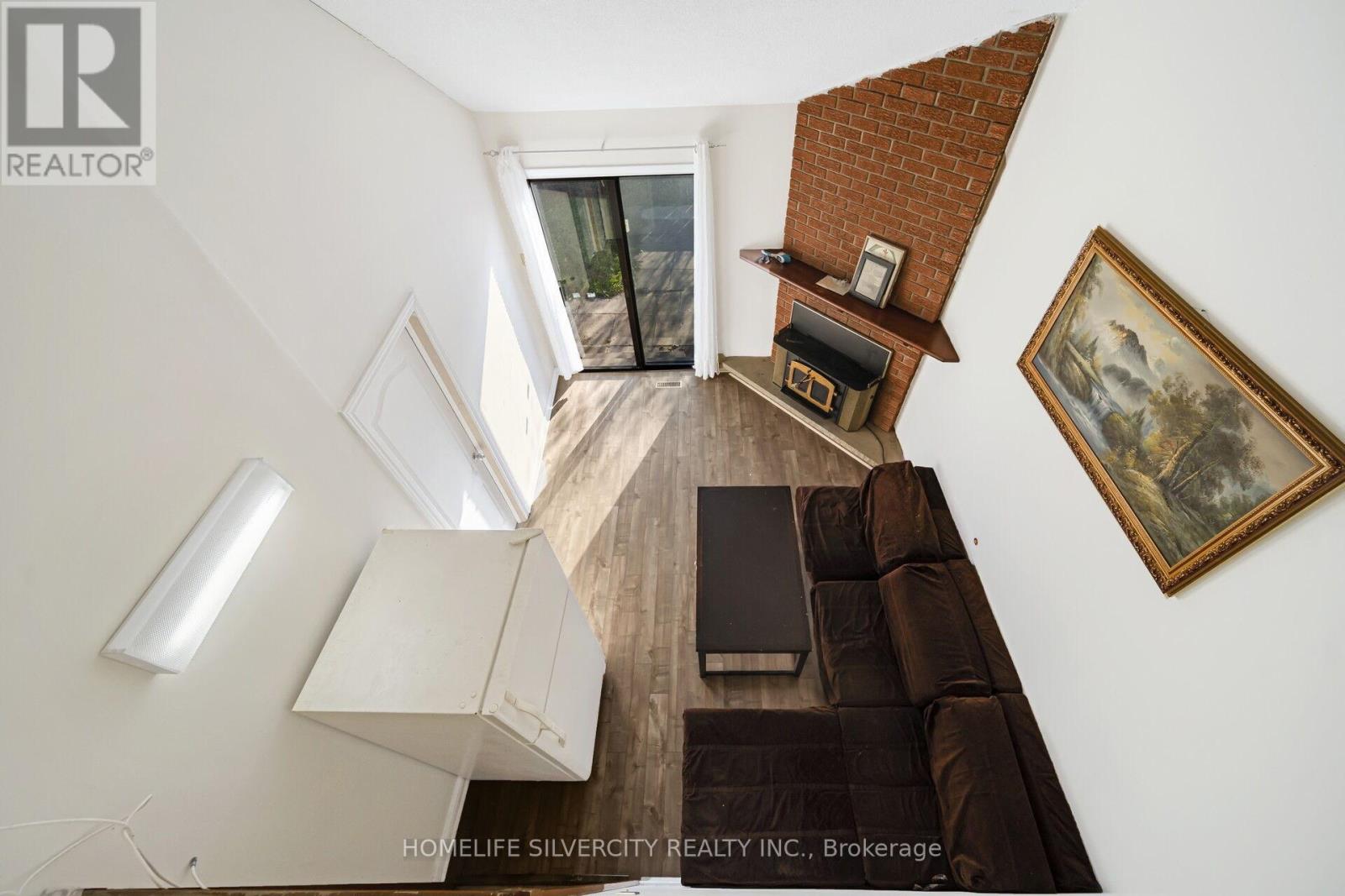 19 Pickard Lane, Brampton, Ontario  L6Y 2M4 - Photo 11 - W12574690