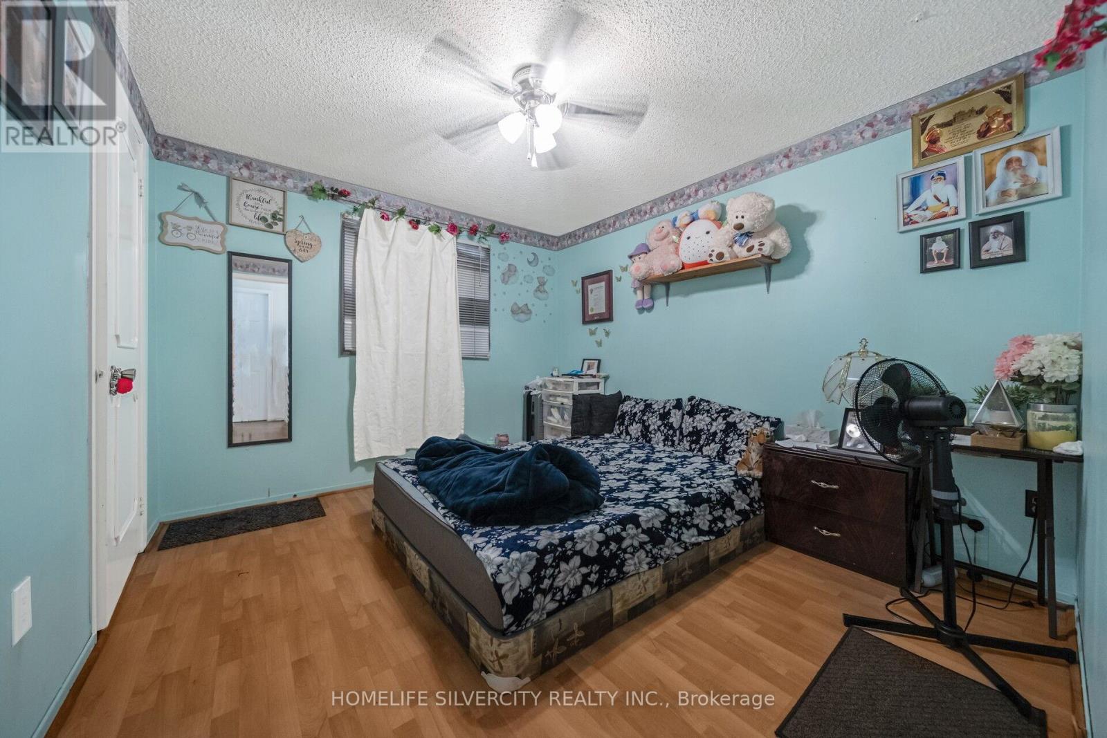 19 Pickard Lane, Brampton, Ontario  L6Y 2M4 - Photo 12 - W12574690