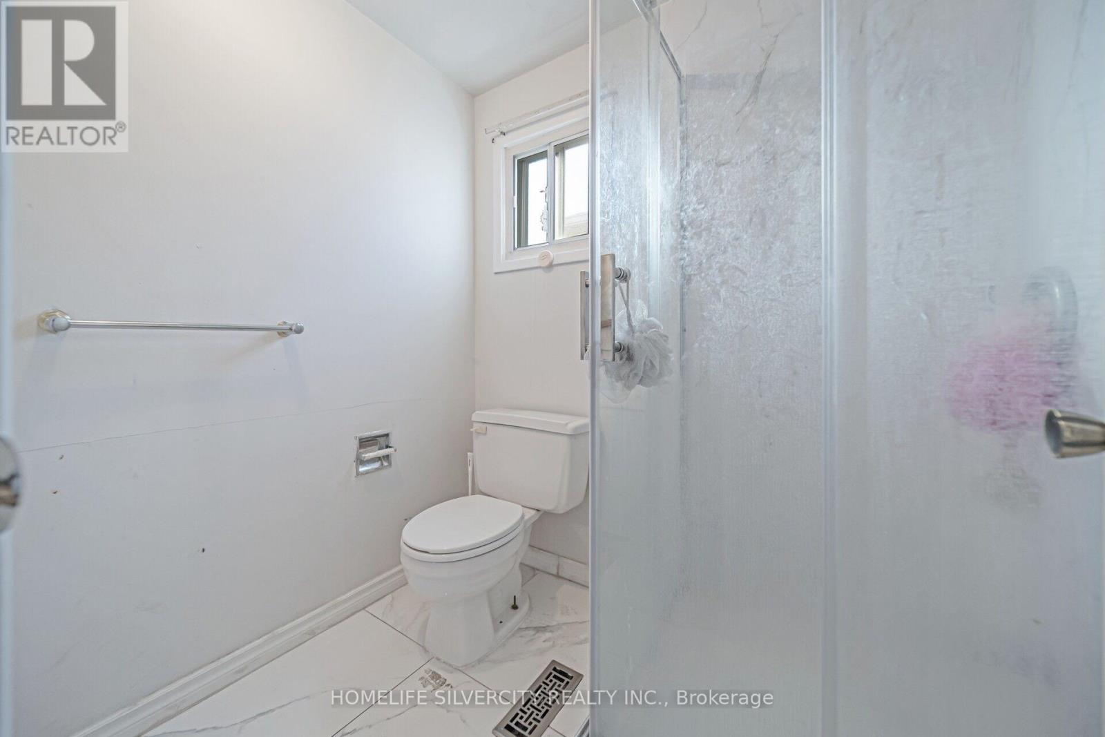 19 Pickard Lane, Brampton, Ontario  L6Y 2M4 - Photo 22 - W12574690