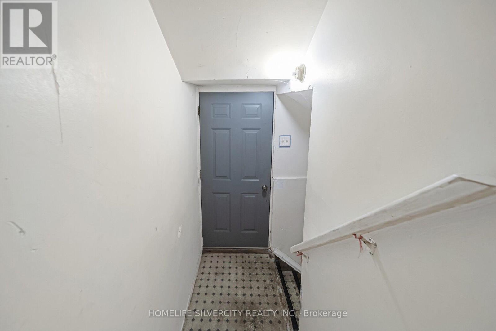 19 Pickard Lane, Brampton, Ontario  L6Y 2M4 - Photo 25 - W12574690