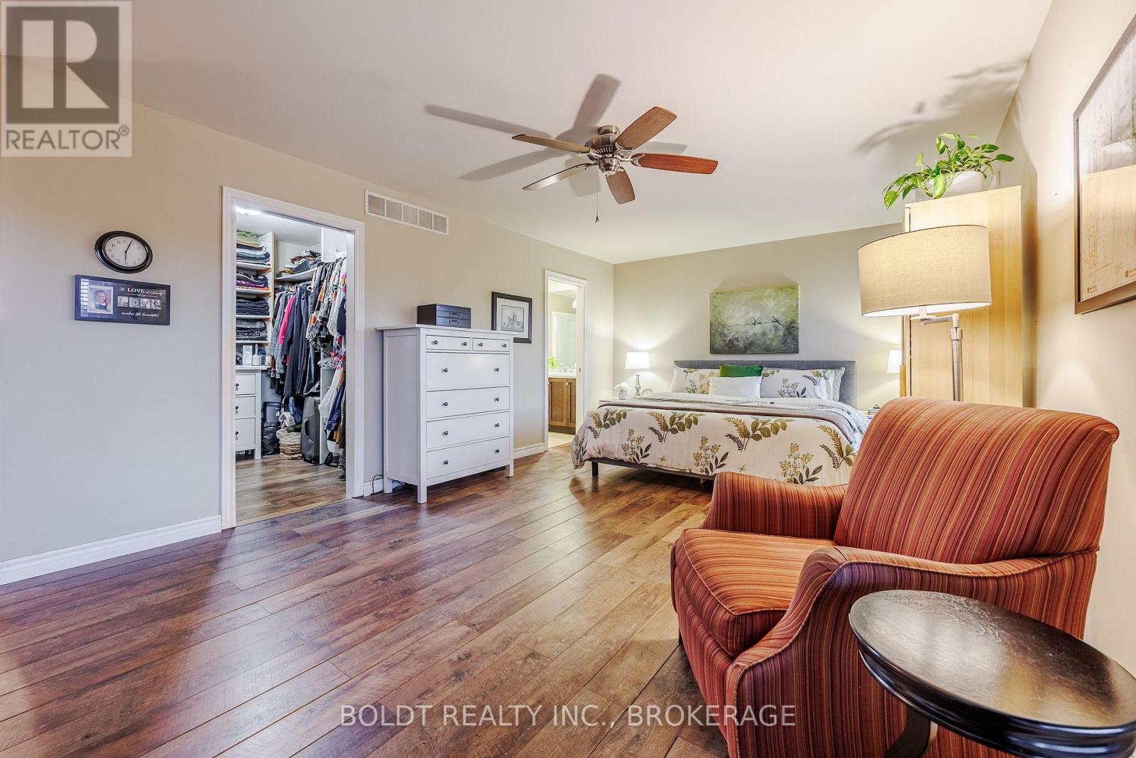 25 Neptune Drive, St. Catharines, Ontario  L2M 2S3 - Photo 16 - X12574850