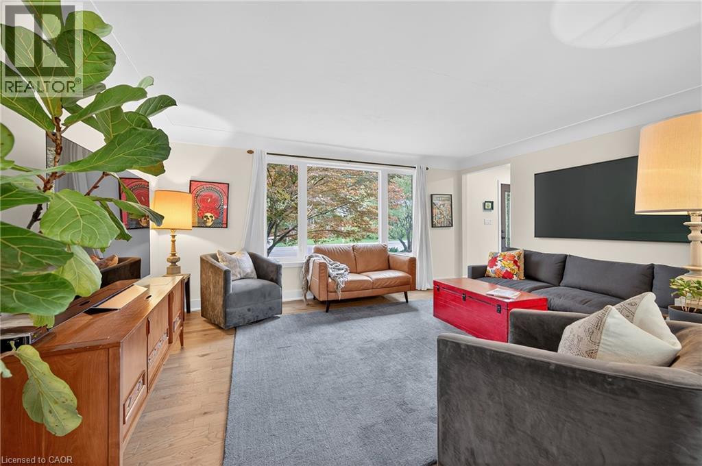 233 Townsend Avenue, Burlington, Ontario  L7T 1Z5 - Photo 7 - 40790383