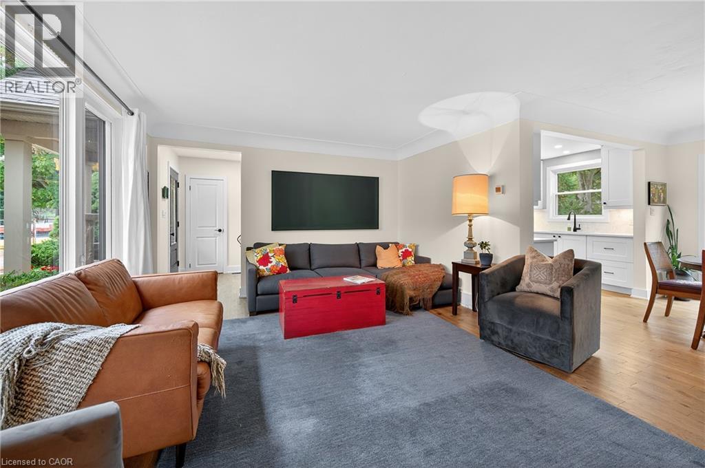 233 Townsend Avenue, Burlington, Ontario  L7T 1Z5 - Photo 8 - 40790383