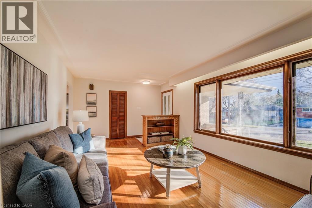 28 Peachwood Court, Kitchener, Ontario  N2B 1S6 - Photo 6 - 40790048