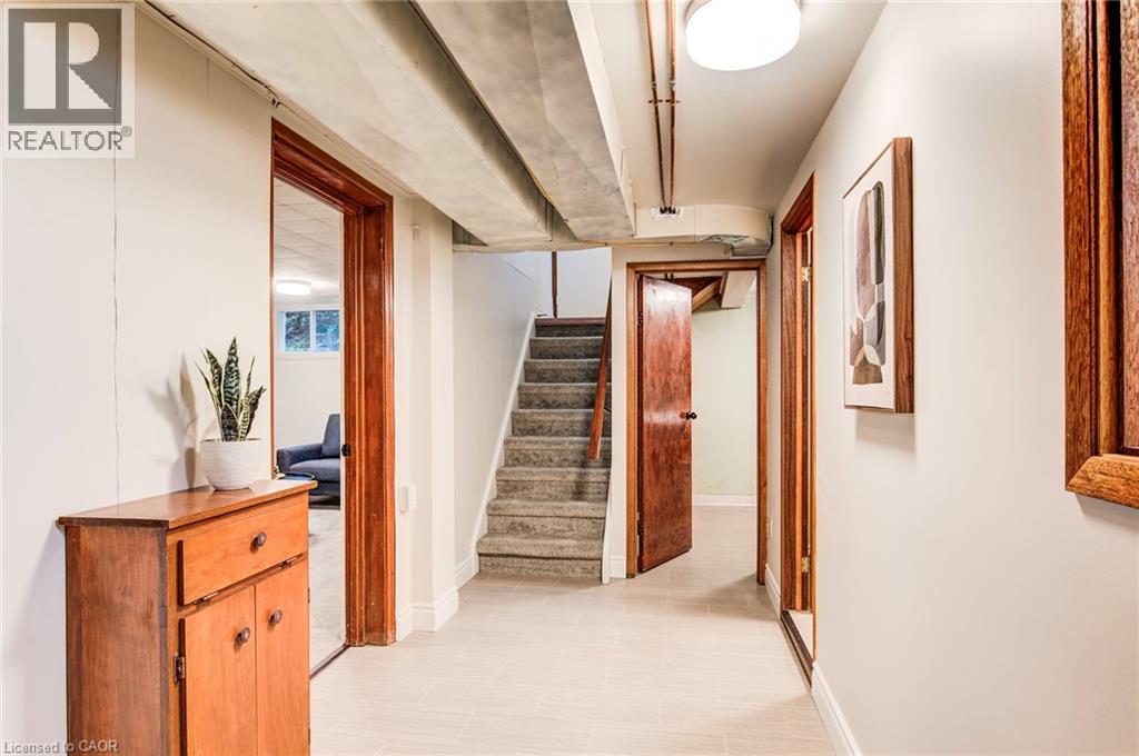 28 Peachwood Court, Kitchener, Ontario  N2B 1S6 - Photo 18 - 40790048