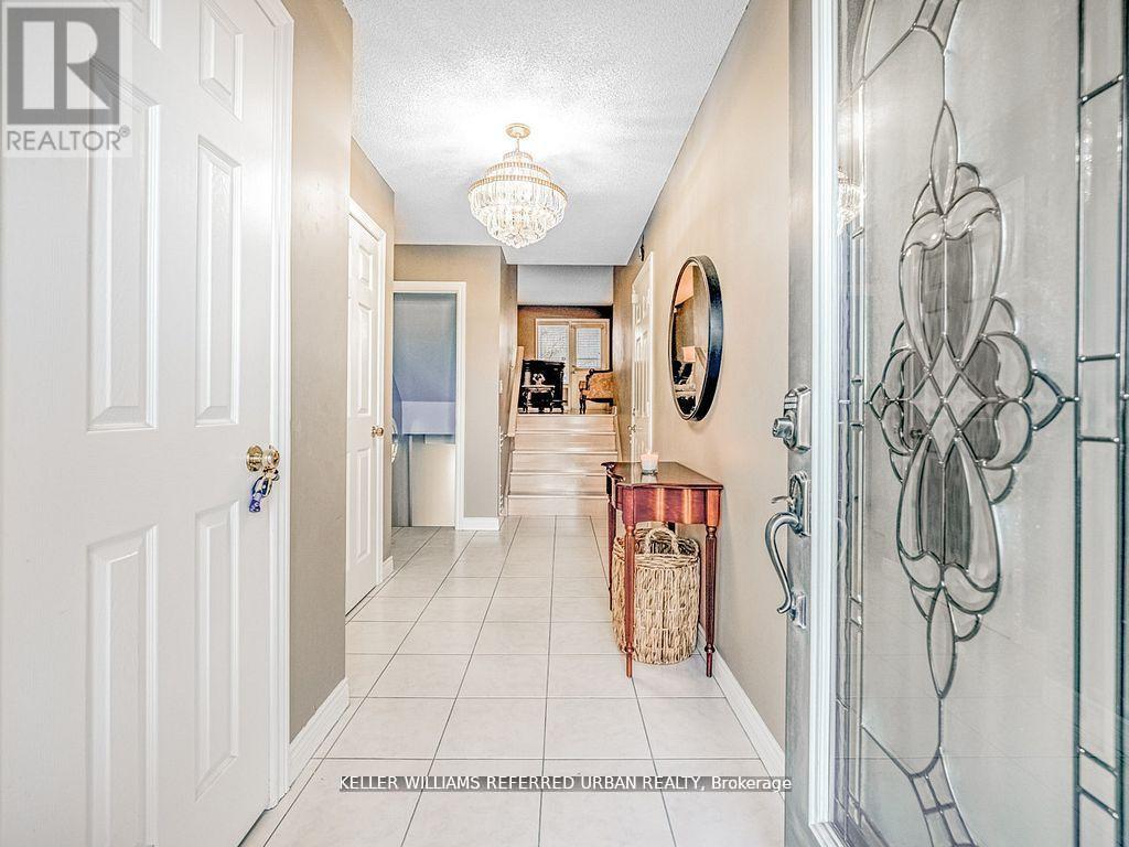 1166 Upper Wentworth Street E, Hamilton, Ontario  L9A 5G2 - Photo 5 - X12574600