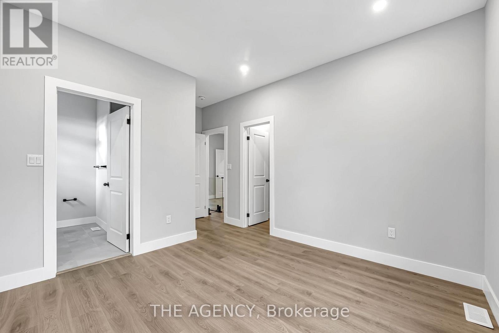 28 Norwich Street W, Guelph, Ontario N1H 2G8 - Photo 38 - X12574670