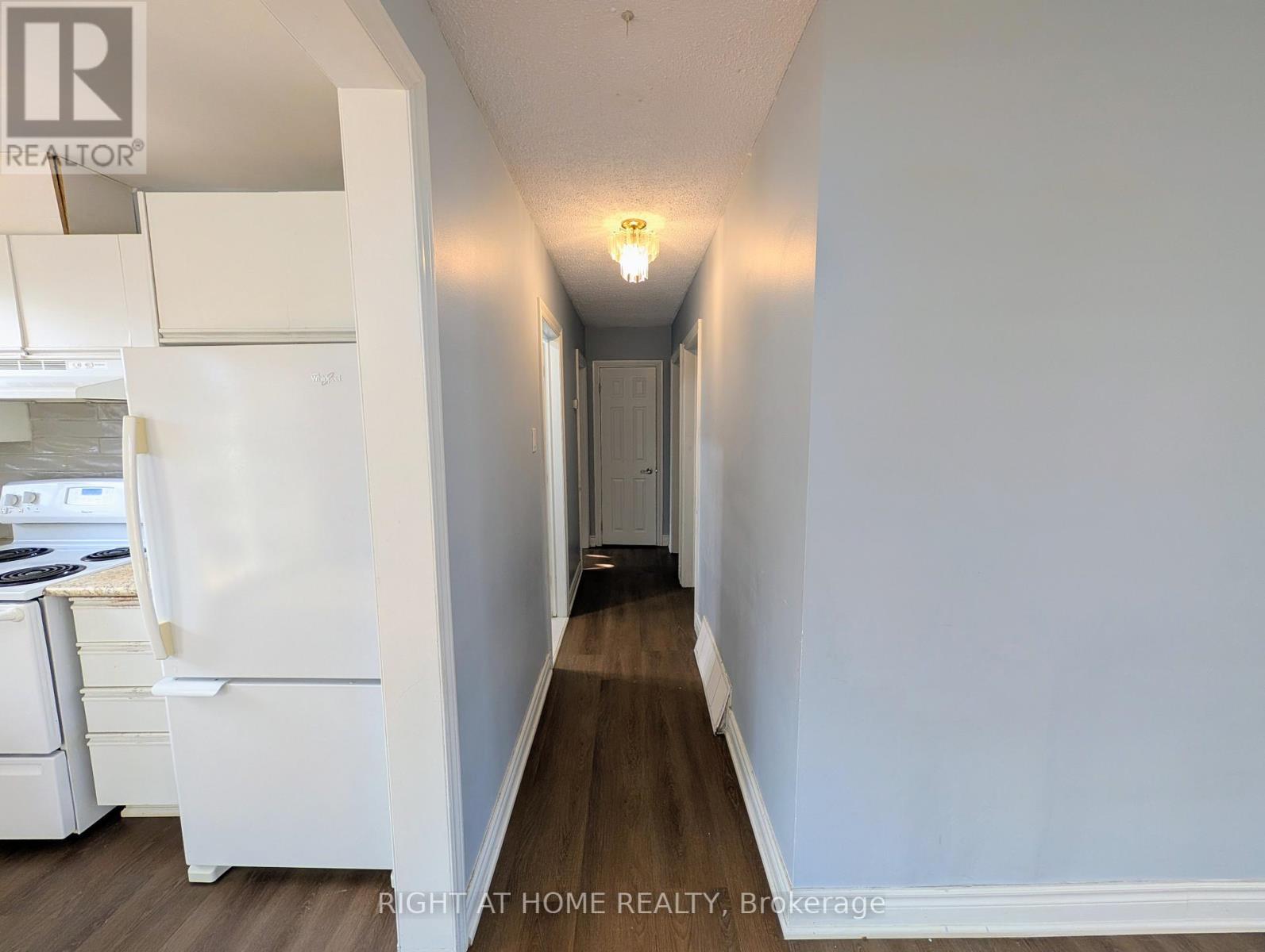 Main - 9 Hiley Avenue, Ajax, Ontario  L1S 6H3 - Photo 8 - E12525858