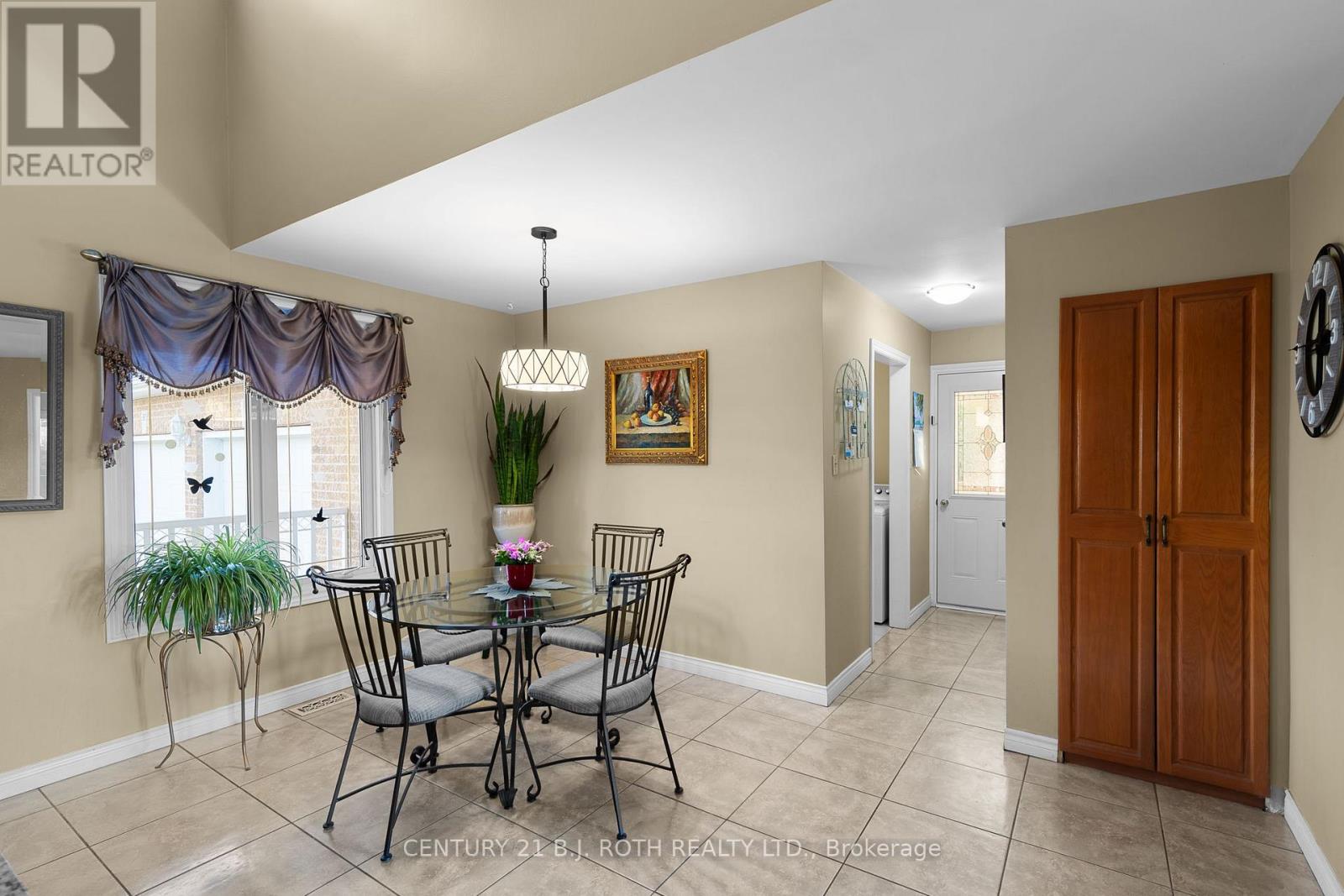 30 Tecumseth Heights Drive, New Tecumseth, Ontario  L0G 1W0 - Photo 14 - N12572046