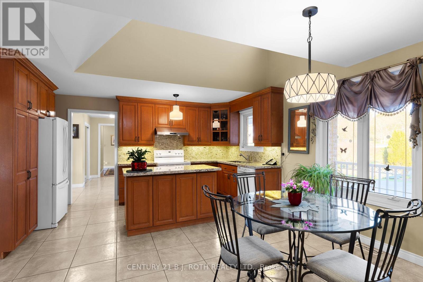 30 Tecumseth Heights Drive, New Tecumseth, Ontario  L0G 1W0 - Photo 11 - N12572046