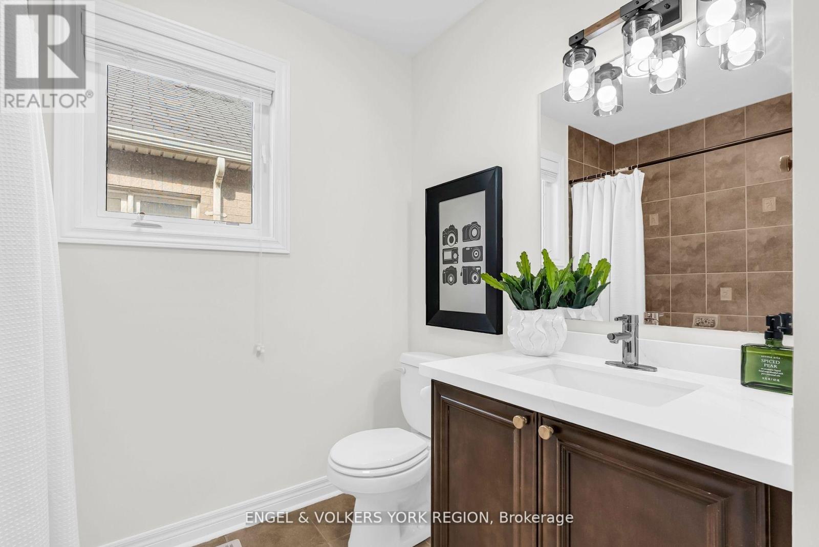 3236 Tacc Drive, Mississauga, Ontario  L5M 0H3 - Photo 38 - W12426588