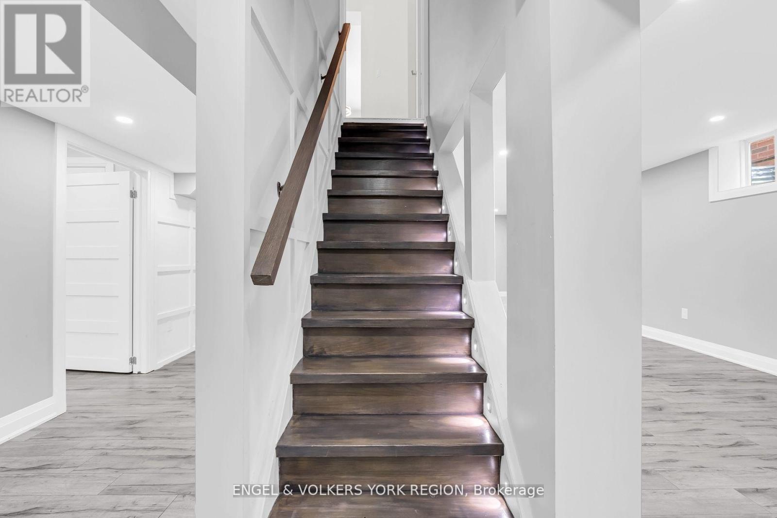 3236 Tacc Drive, Mississauga, Ontario  L5M 0H3 - Photo 41 - W12426588