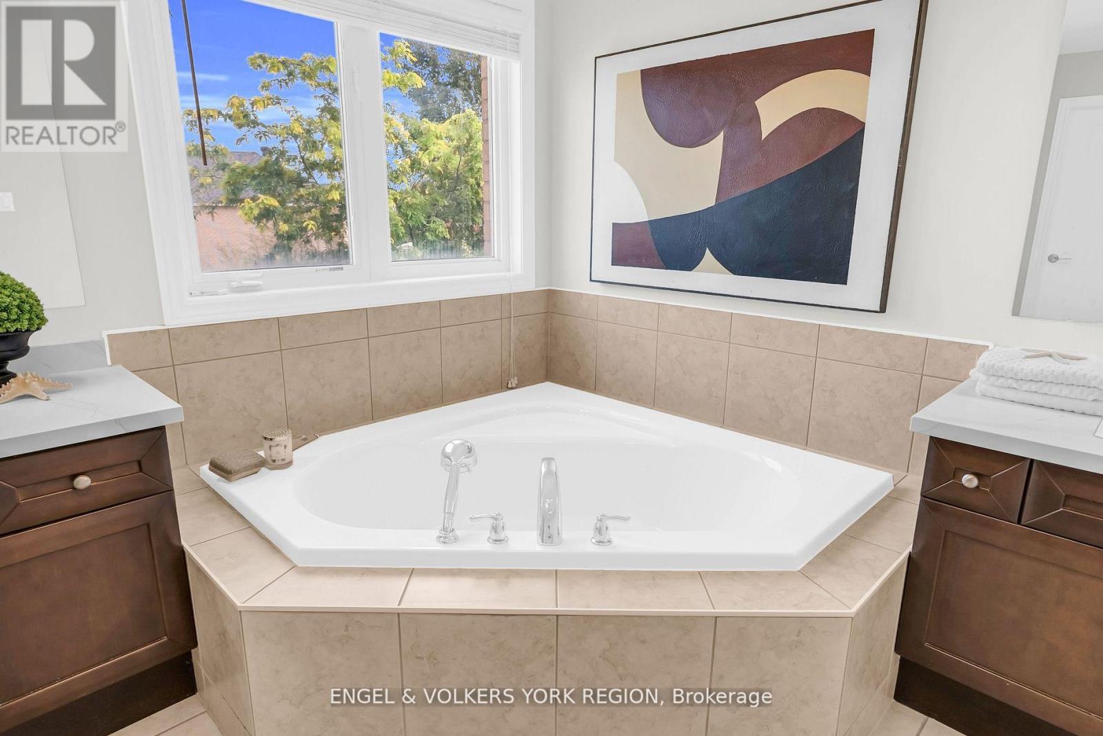 3236 Tacc Drive, Mississauga, Ontario  L5M 0H3 - Photo 34 - W12426588