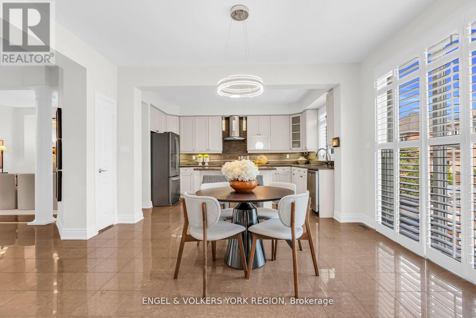 3236 Tacc Drive, Mississauga, Ontario  L5M 0H3 - Photo 13 - W12426588