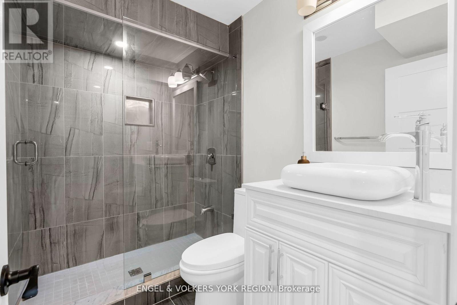 3236 Tacc Drive, Mississauga, Ontario  L5M 0H3 - Photo 46 - W12426588