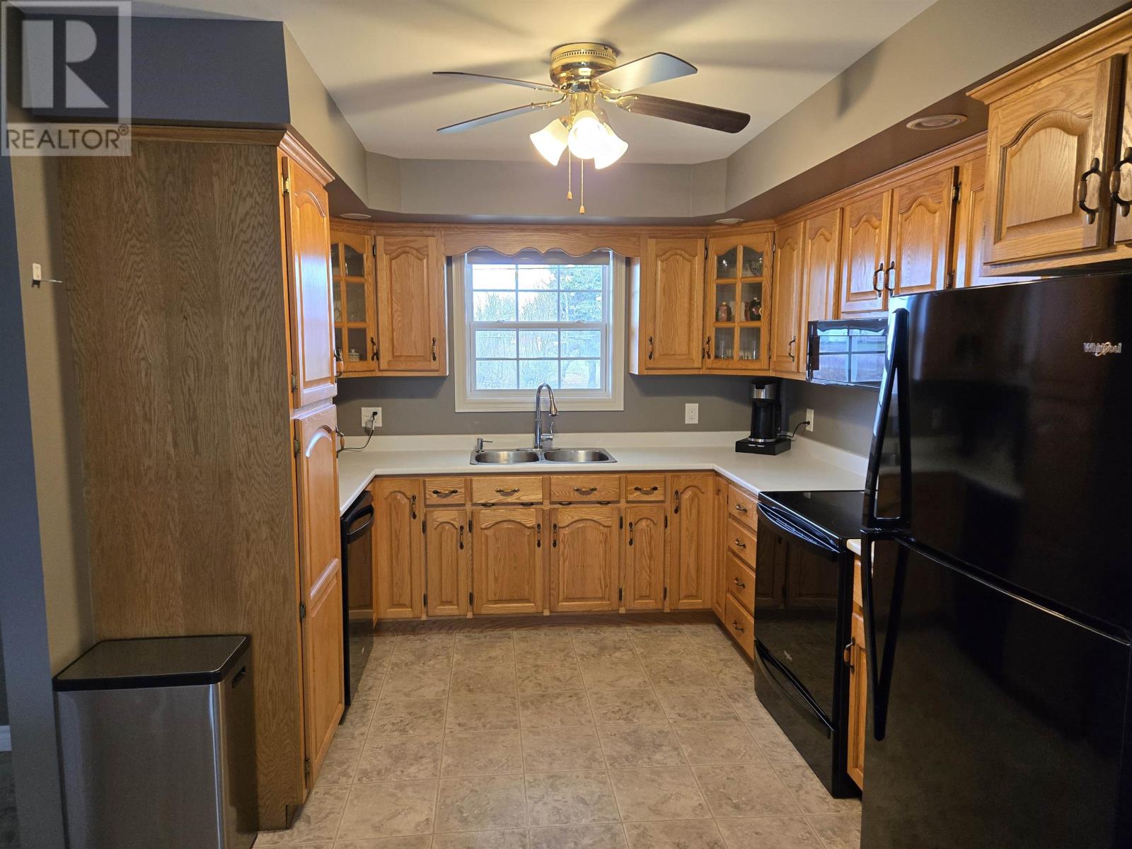 10 Jubilee Avenue, O'leary, Prince Edward Island  C0B 1V0 - Photo 2 - 202528514