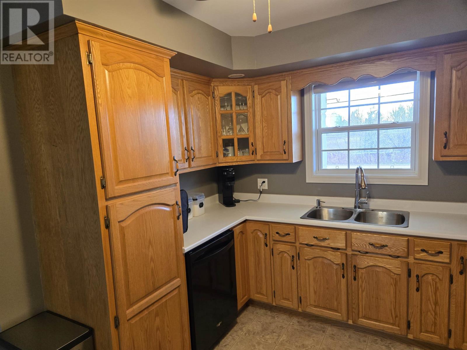 10 Jubilee Avenue, O'leary, Prince Edward Island  C0B 1V0 - Photo 3 - 202528514