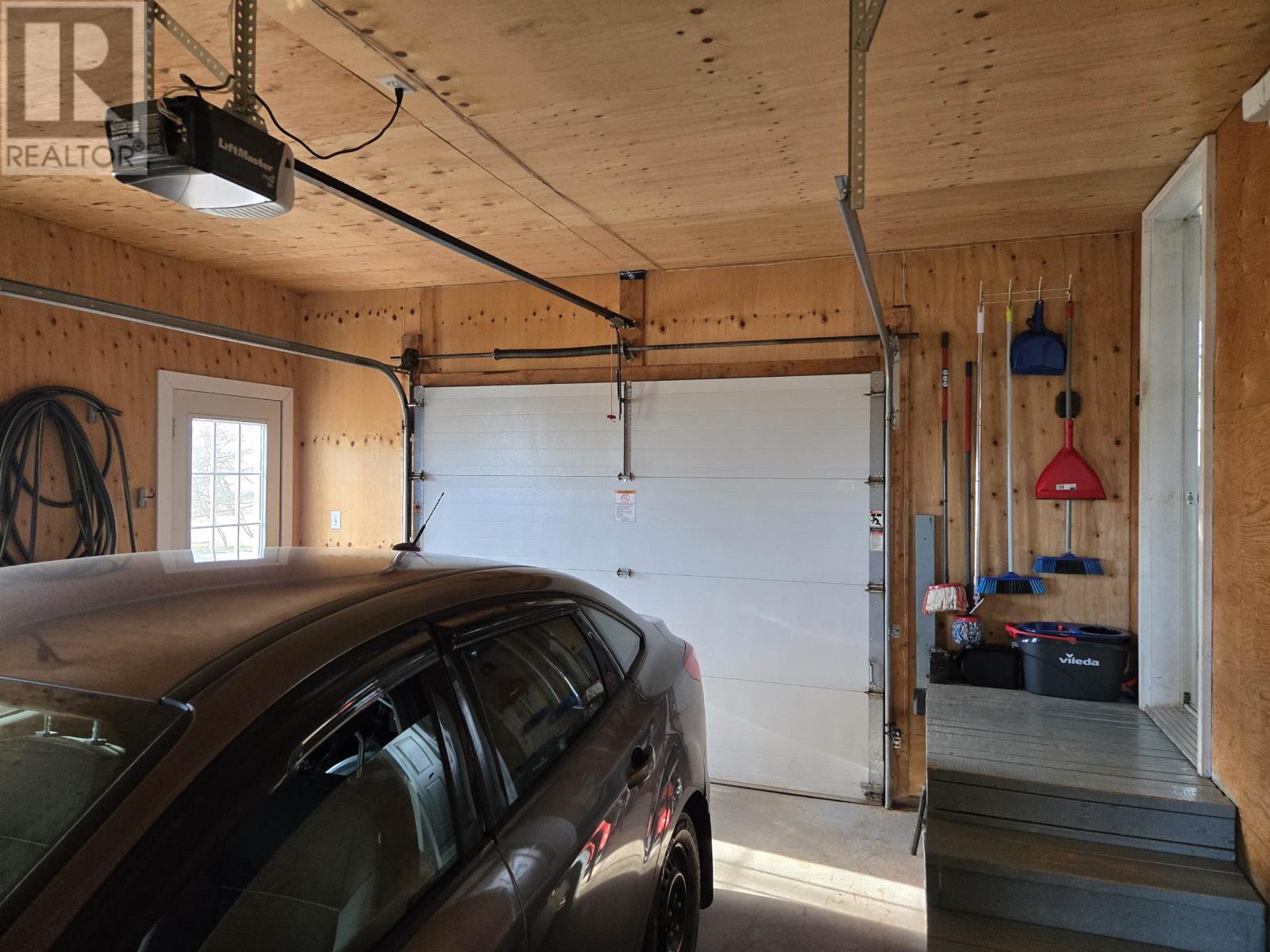 10 Jubilee Avenue, O'leary, Prince Edward Island  C0B 1V0 - Photo 32 - 202528514