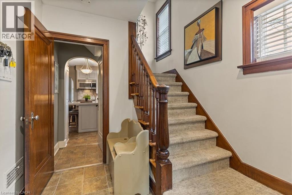 240 Cameron Street N, Kitchener, Ontario  N2H 3B4 - Photo 5 - 40766283