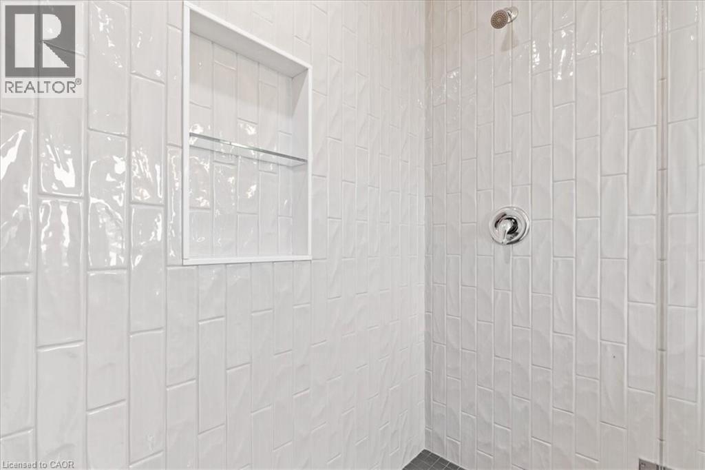 103 Clayton Street, Mitchell, Ontario  N0K 1N0 - Photo 33 - 40766409