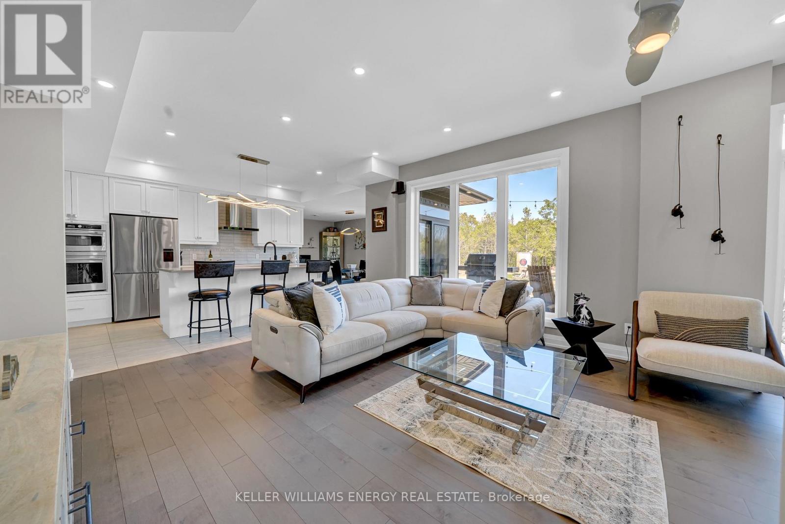 108 Foster Road, Prince Edward County, Ontario  K0K 1W0 - Photo 16 - X12405811