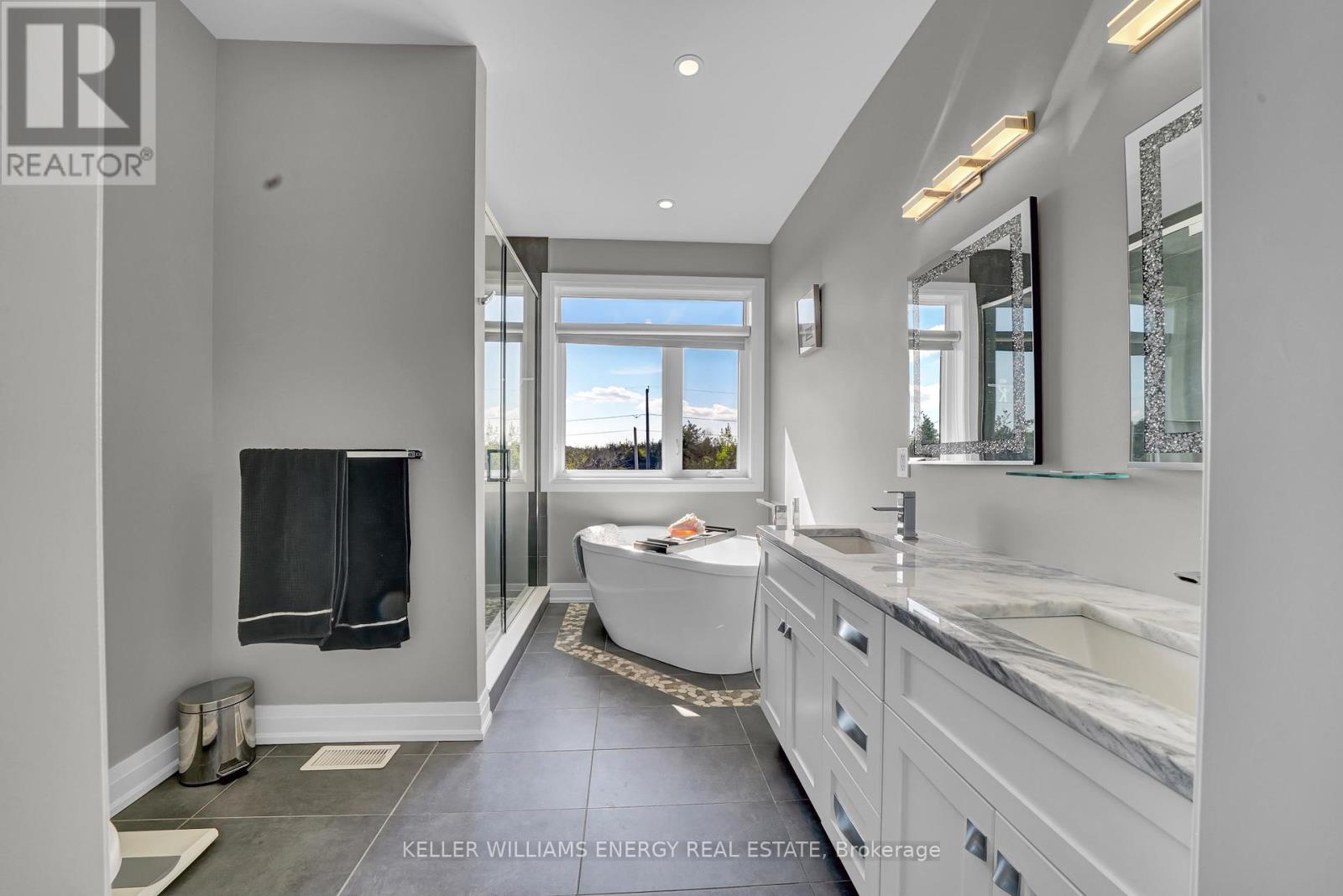 108 Foster Road, Prince Edward County, Ontario  K0K 1W0 - Photo 24 - X12405811