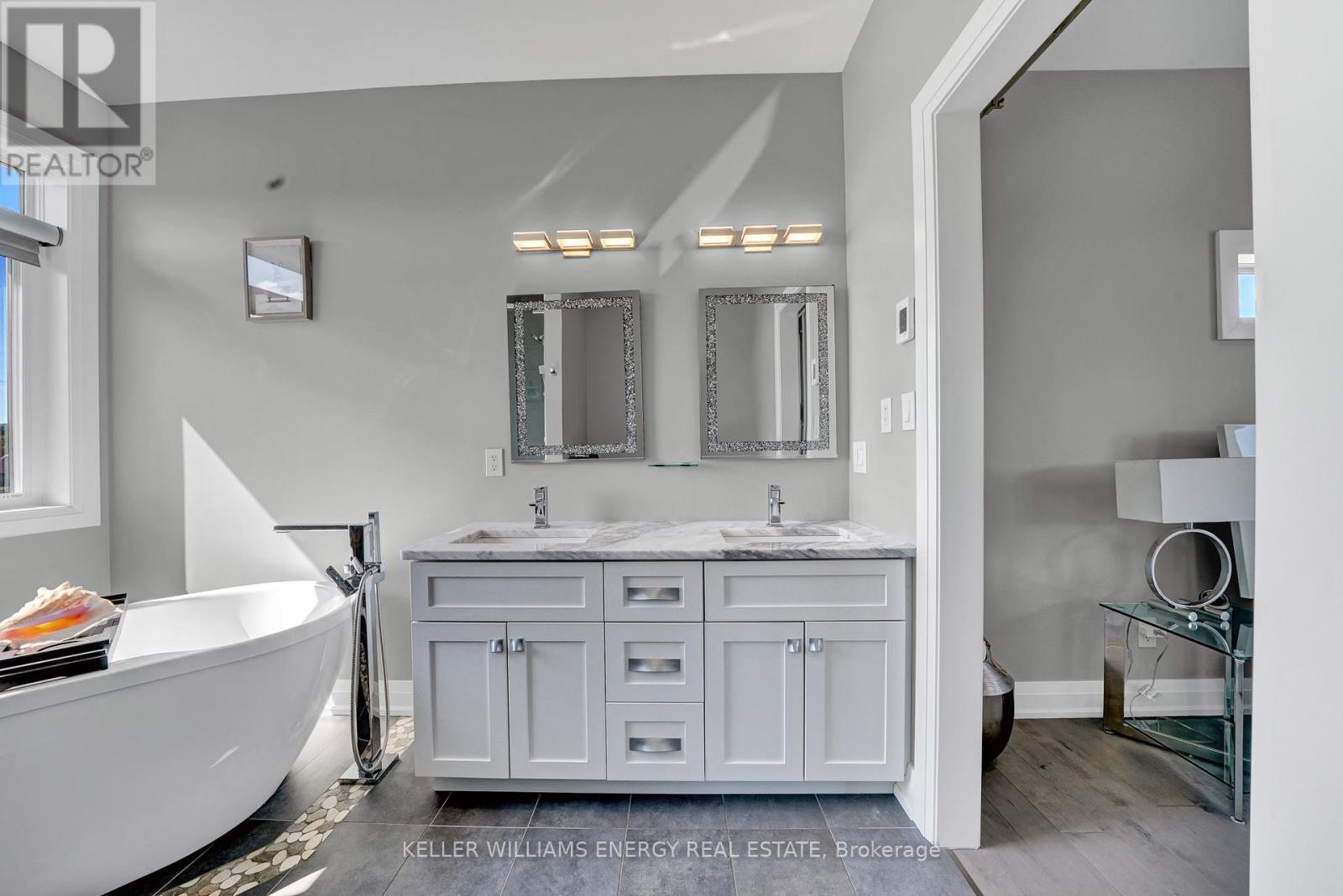 108 Foster Road, Prince Edward County, Ontario  K0K 1W0 - Photo 25 - X12405811