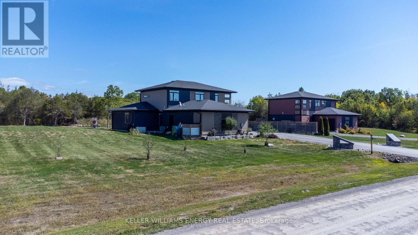 108 Foster Road, Prince Edward County, Ontario  K0K 1W0 - Photo 45 - X12405811