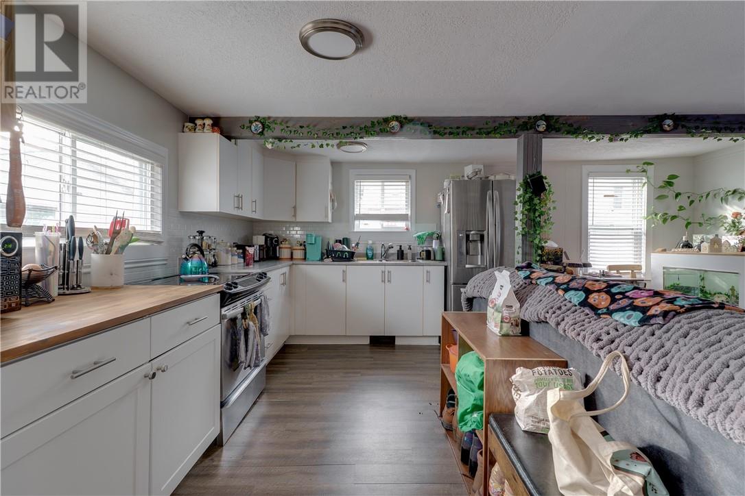 239 St George, Sudbury, Ontario  P3C 2X1 - Photo 4 - 2125772