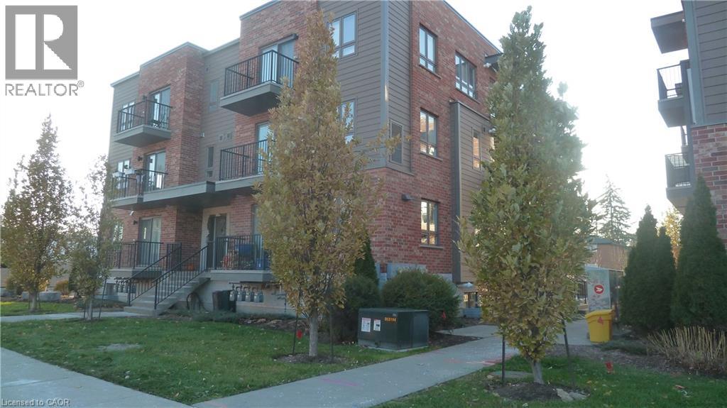 361 Lancaster Street W Unit# B4, Kitchener, Ontario  N2H 4V4 - Photo 1 - 40790067