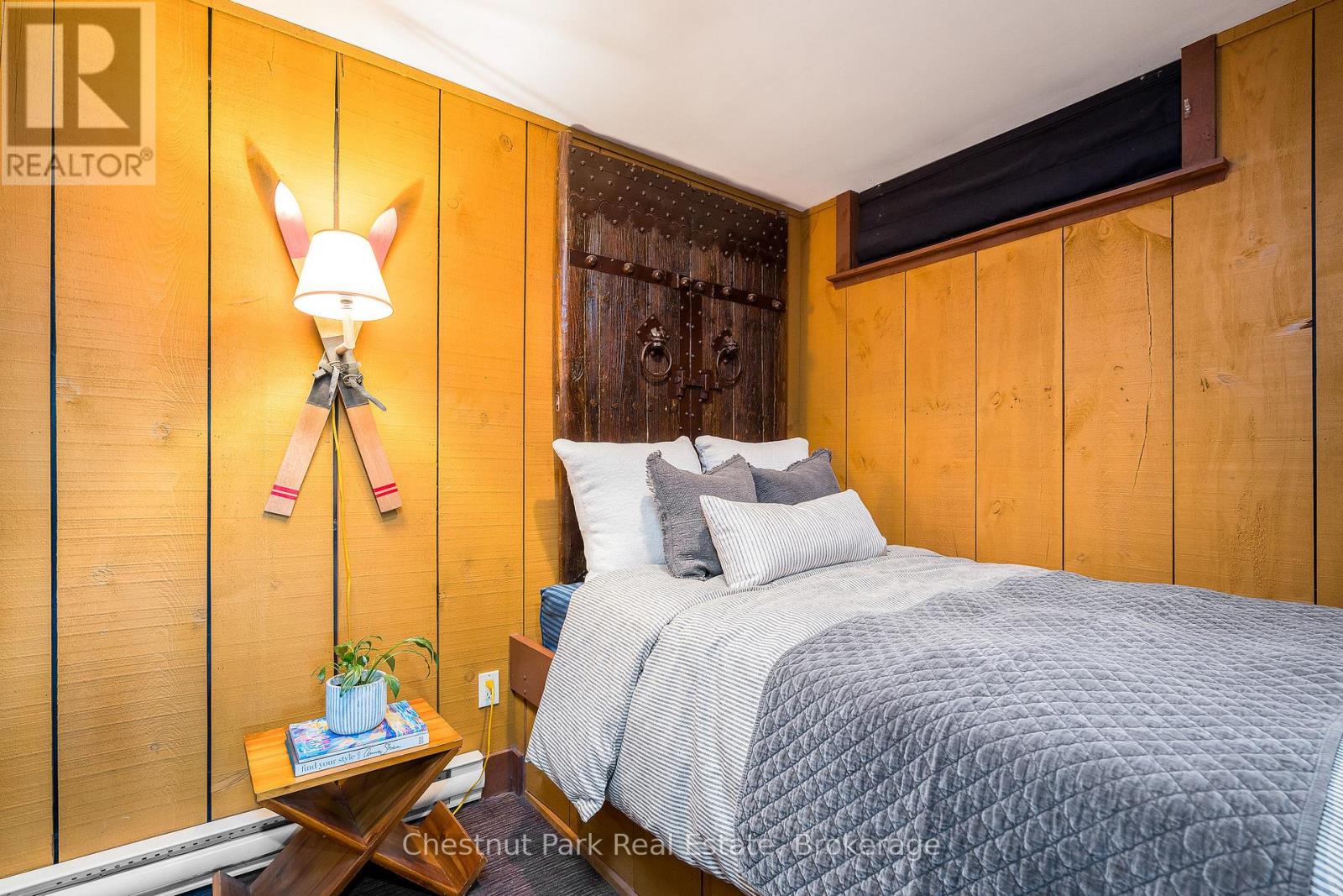 146 Chamonix Crescent, Blue Mountains, Ontario  L9Y 3Z2 - Photo 17 - X12575052