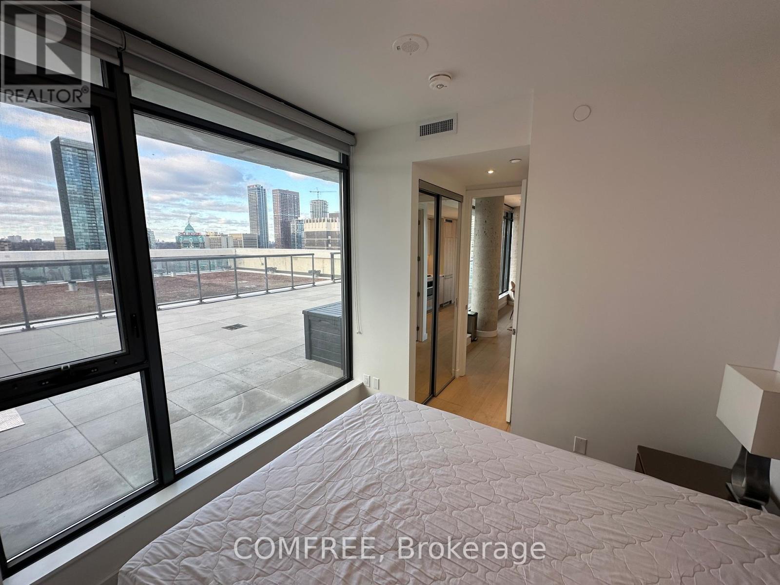 2305 - 81 Wellesley Street E, Toronto (Church-Yonge Corridor), Ontario  M4Y 0C5 - Photo 6 - C12575058