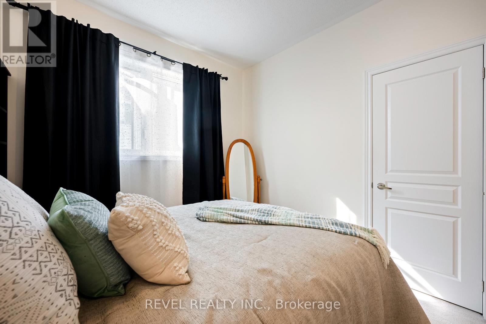 544 Brett Street, Shelburne, Ontario L9V 3V5 - Photo 22 - X12425825