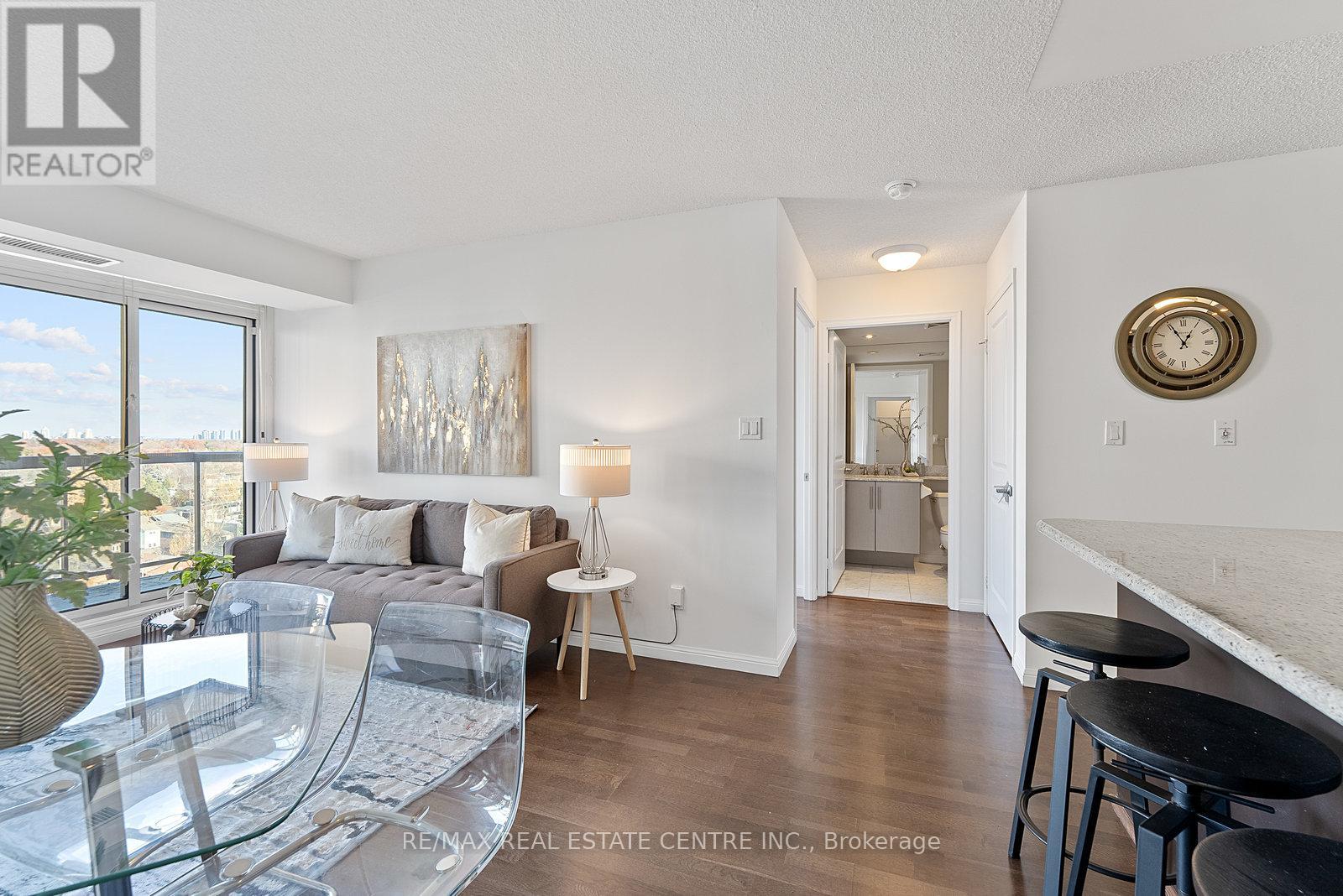 1405 - 900 Mount Pleasant Road, Toronto, Ontario  M4P 3J9 - Photo 12 - C12574752