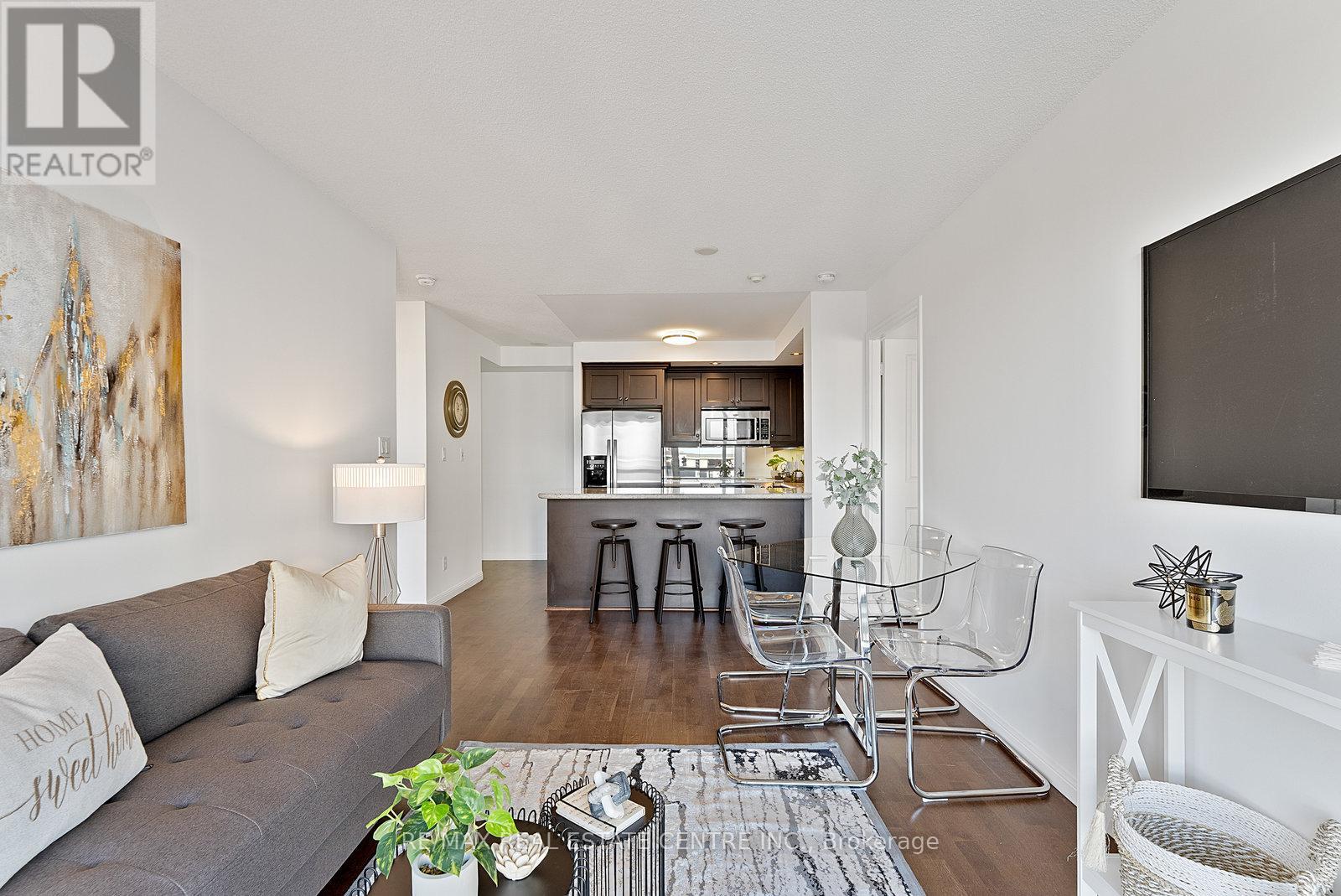 1405 - 900 Mount Pleasant Road, Toronto, Ontario  M4P 3J9 - Photo 15 - C12574752