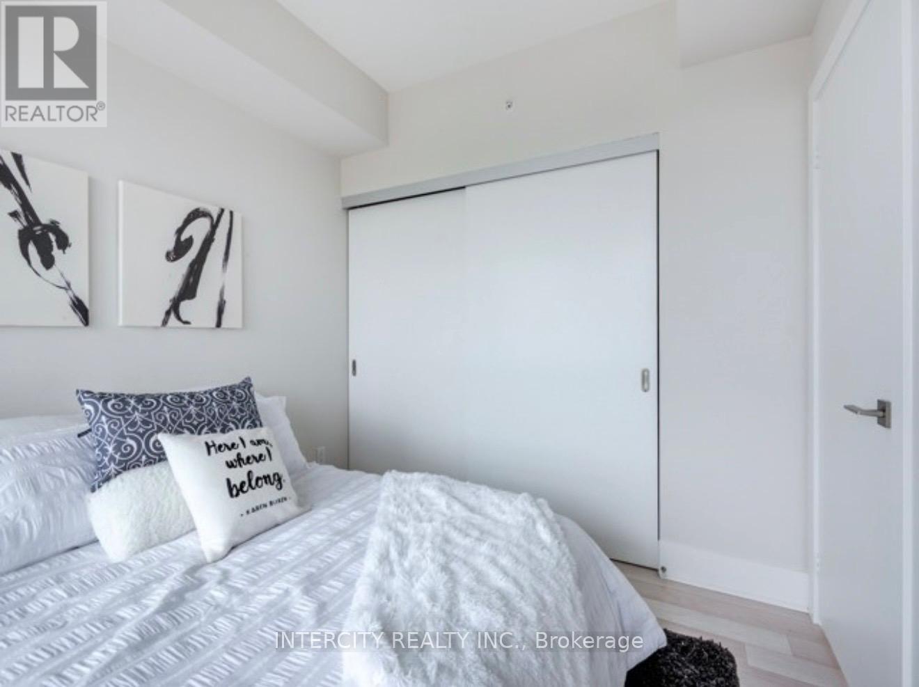 1802 - 32 Davenport Road, Toronto, Ontario  M5R 1H3 - Photo 11 - C12574822