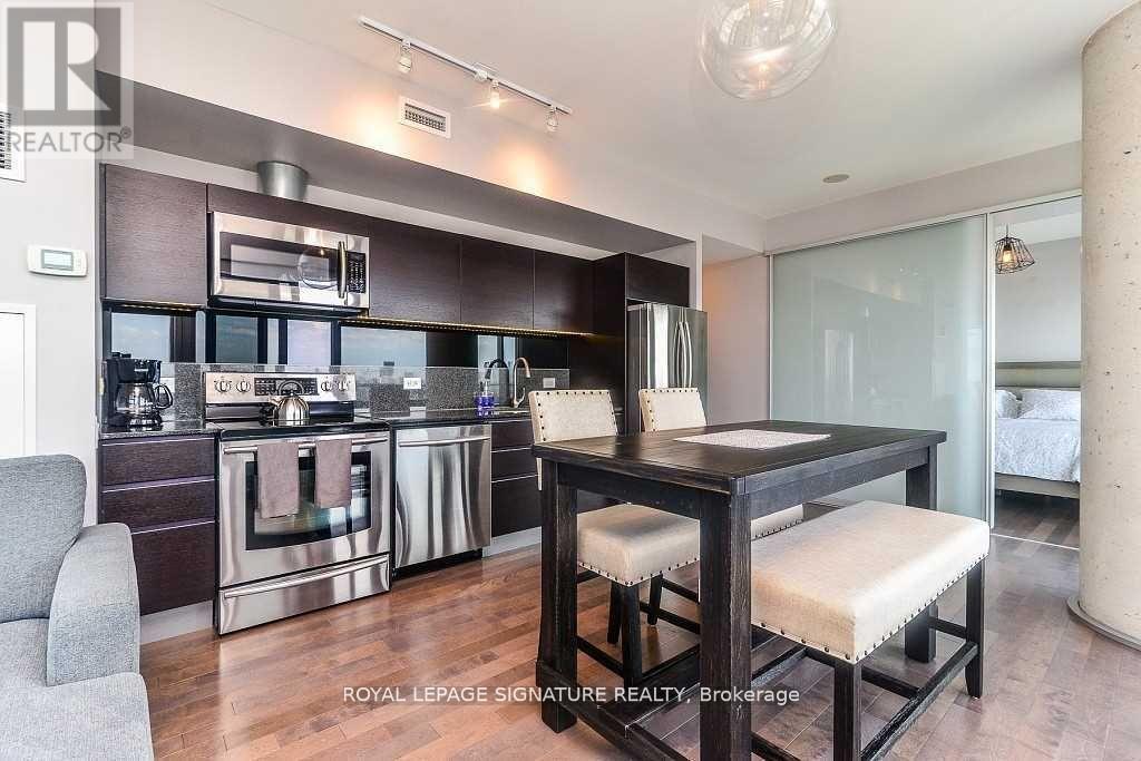 3203 - 70 DISTILLERY LANE, Toronto, Ontario