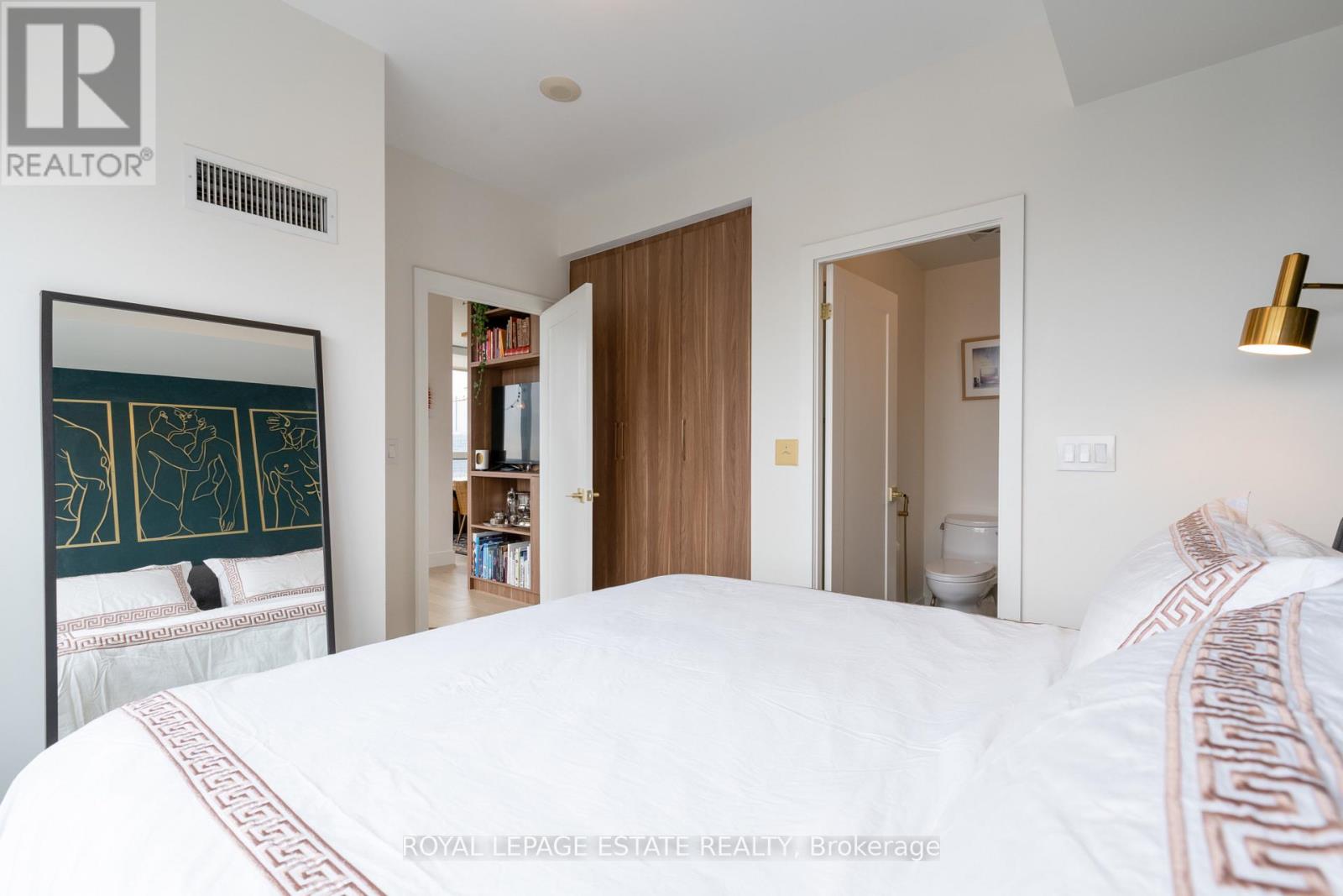 2603 - 500 Sherbourne Street, Toronto, Ontario  M4X 1L1 - Photo 15 - C12574914