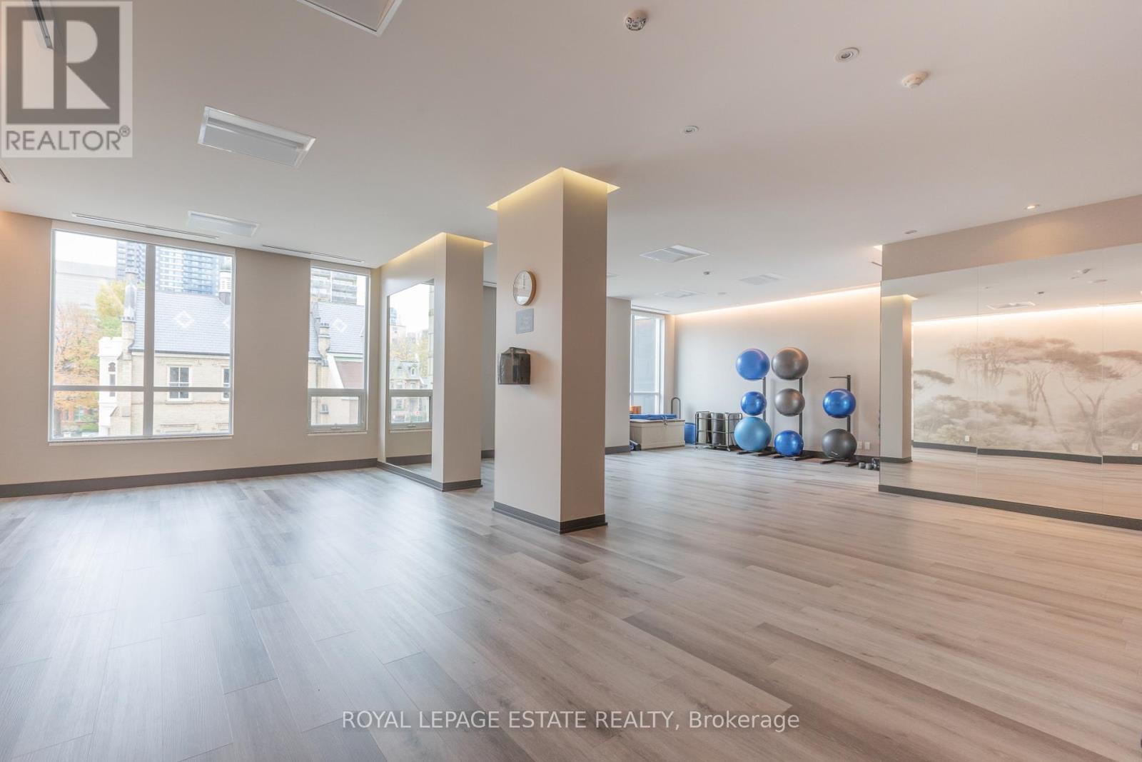 2603 - 500 Sherbourne Street, Toronto, Ontario  M4X 1L1 - Photo 34 - C12574914