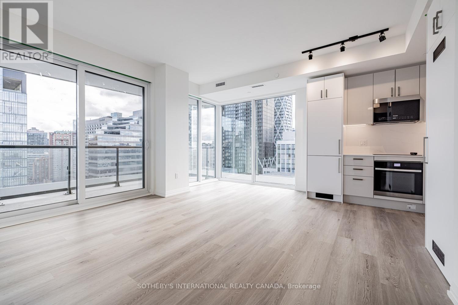 1705 - 280 Dundas Street, Toronto, Ontario  M5T 0E3 - Photo 3 - C12574936