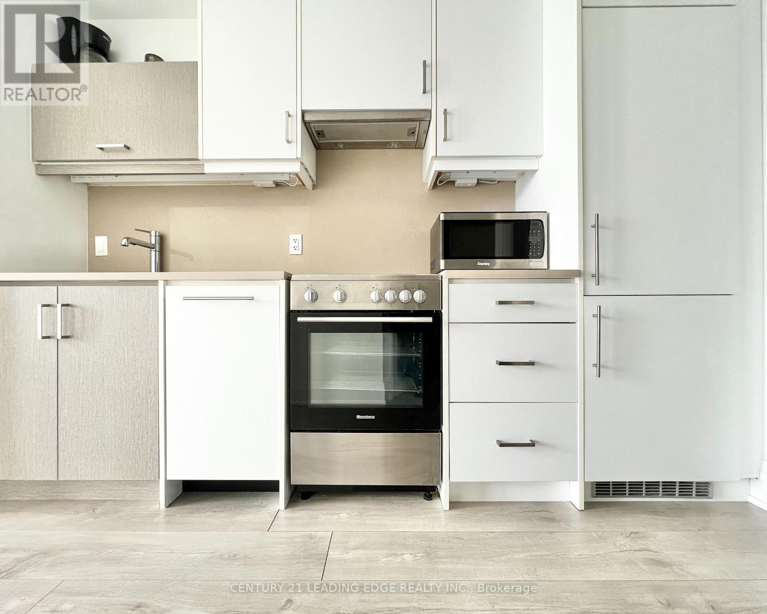 Lph02 - 181 Huron Street, Toronto, Ontario  M5T 0C1 - Photo 3 - C12574972